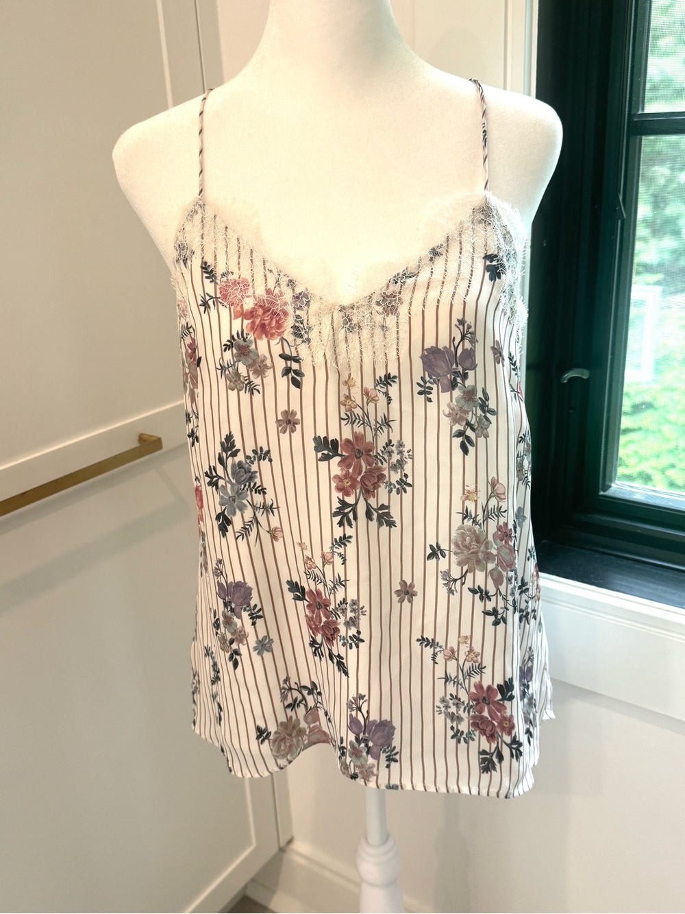100% Silk Floral Lace Trim Striped Cami Tank Top - lined. Size small